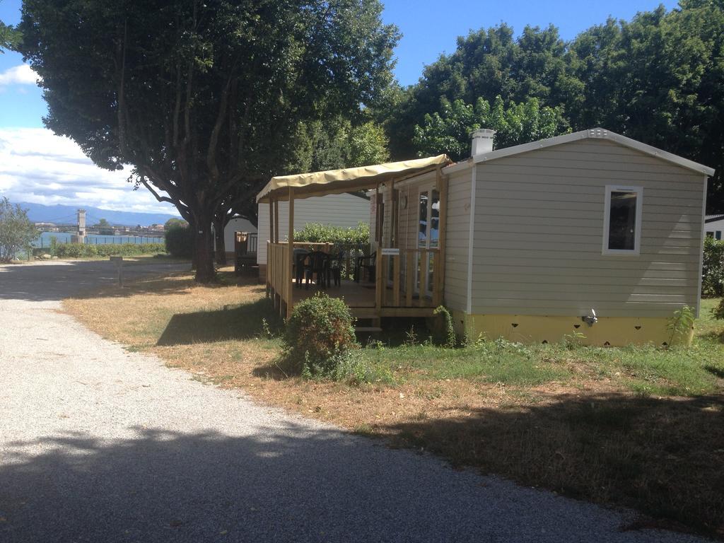 Camping Le Rhone Tournon-sur-Rhone Ngoại thất bức ảnh